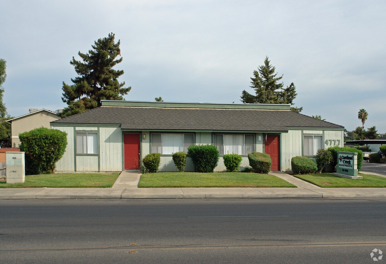 Foto del edificio - Cardinal Creek Apartments