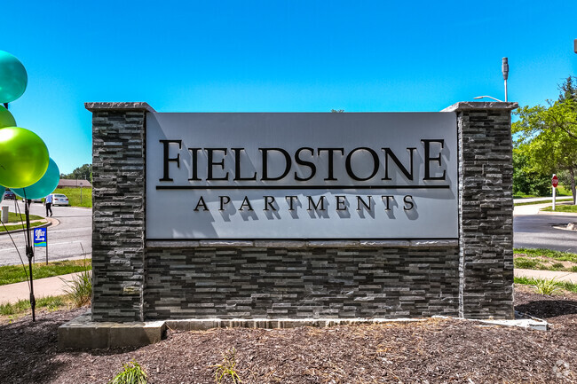 Apartamentos en Fieldstone - Fieldstone Apartments