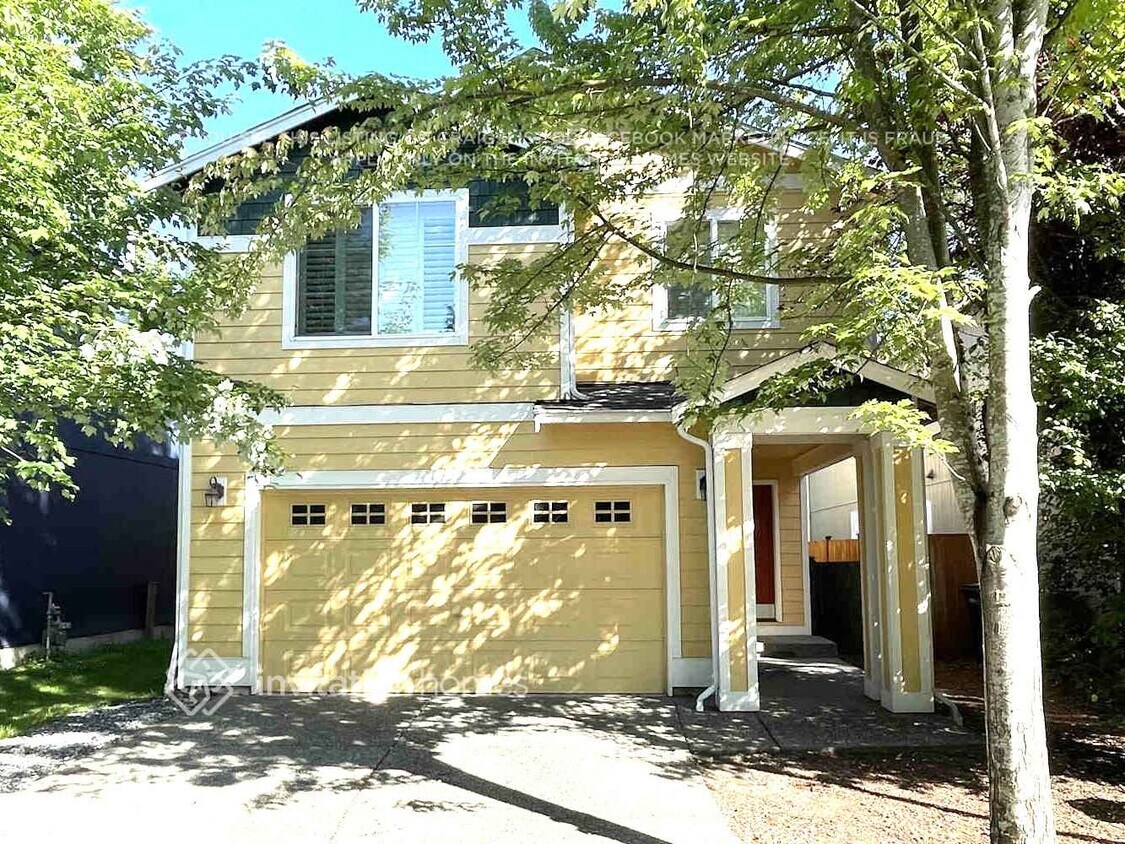 Foto principal - 8410 2nd St NE
