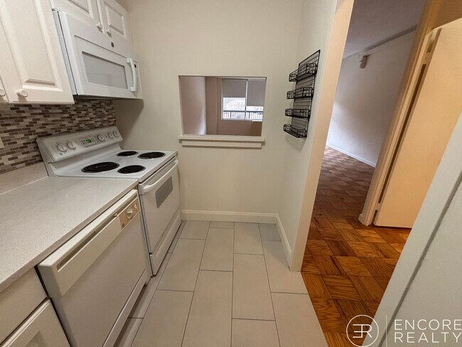 Foto del edificio - 101 Monmouth St