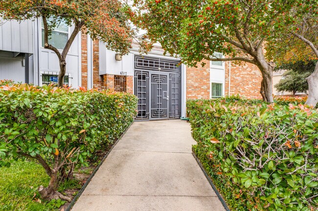 Foto del edificio - 4317 Hartford St