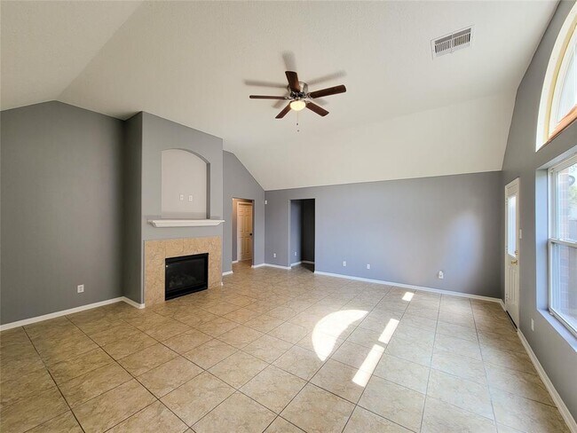 Foto del edificio - 22510 Goss Spring Ct