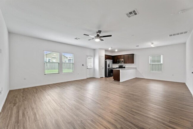 Building Photo - 14313 Sandrock Bnd