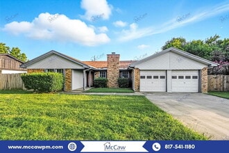 Building Photo - 7604 Mary Dr