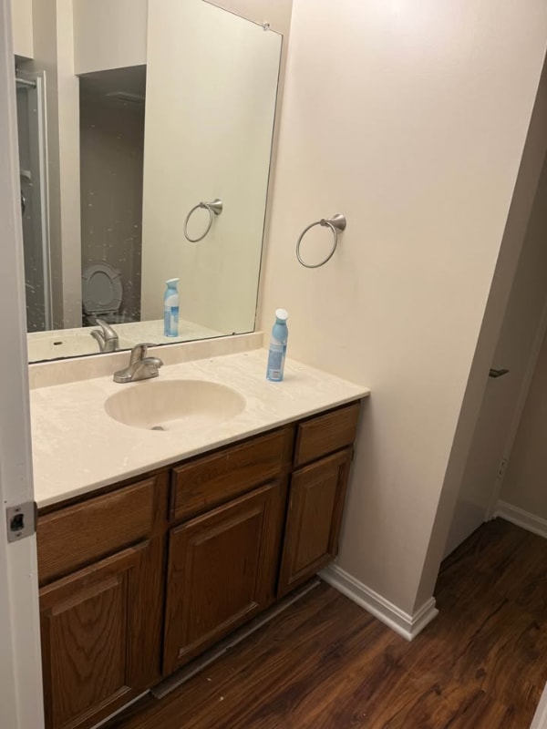 Photo - 8931 Kenilworth Dr Apartment