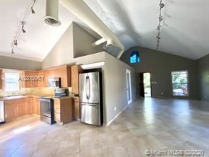 Building Photo - 3 br, 2 bath  - Sherwood Forest