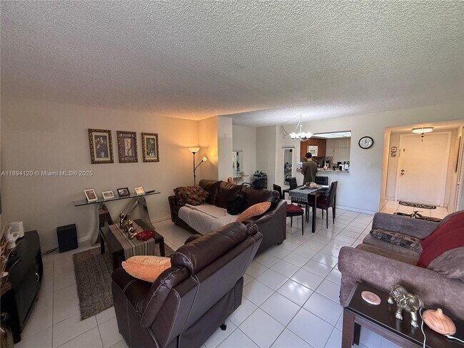 Foto del edificio - 12209 SW 14th Ln