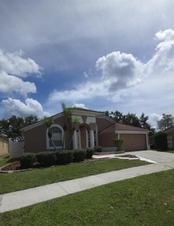 Building Photo - 18005 Palm Breeze Dr