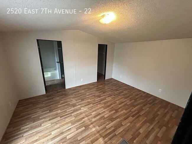 Foto del edificio - 2520 E 7th Ave