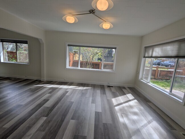 Foto del edificio - 402 NW 12th St