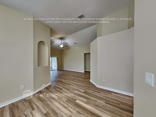 Building Photo - 2521 Ventura Cir