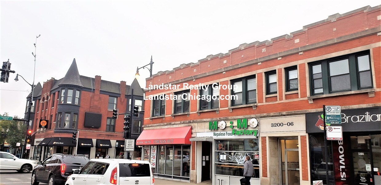 Primary Photo - 3202 N Broadway