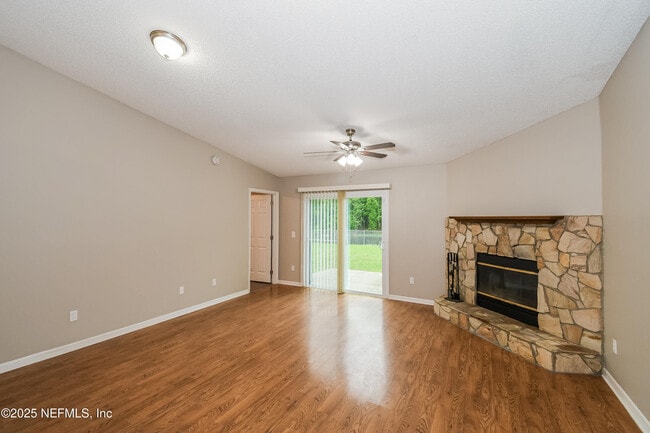 Building Photo - 8155 Teaticket Dr