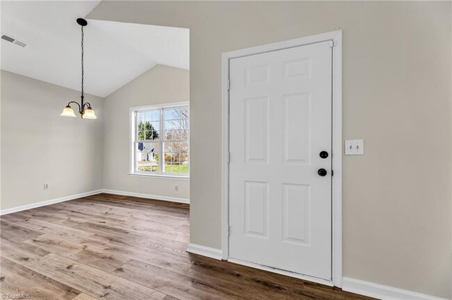 Building Photo - 4603 Barn Owl Ct