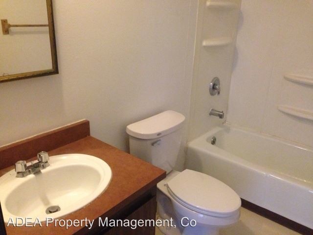 Foto del edificio - 2220 E Foothills Dr