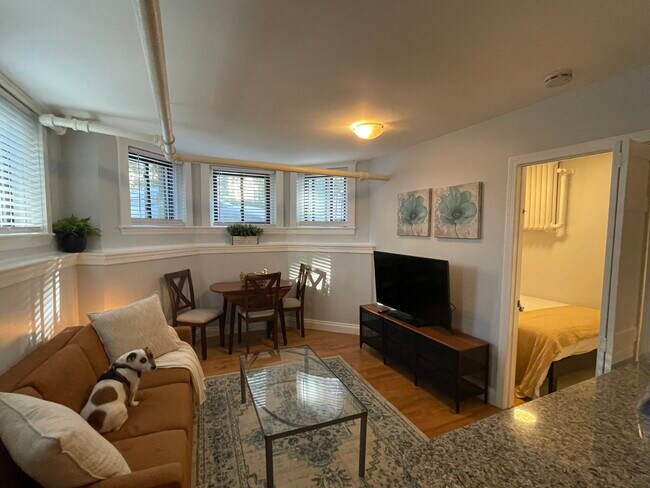 Foto del edificio - 39 Glenville Ave