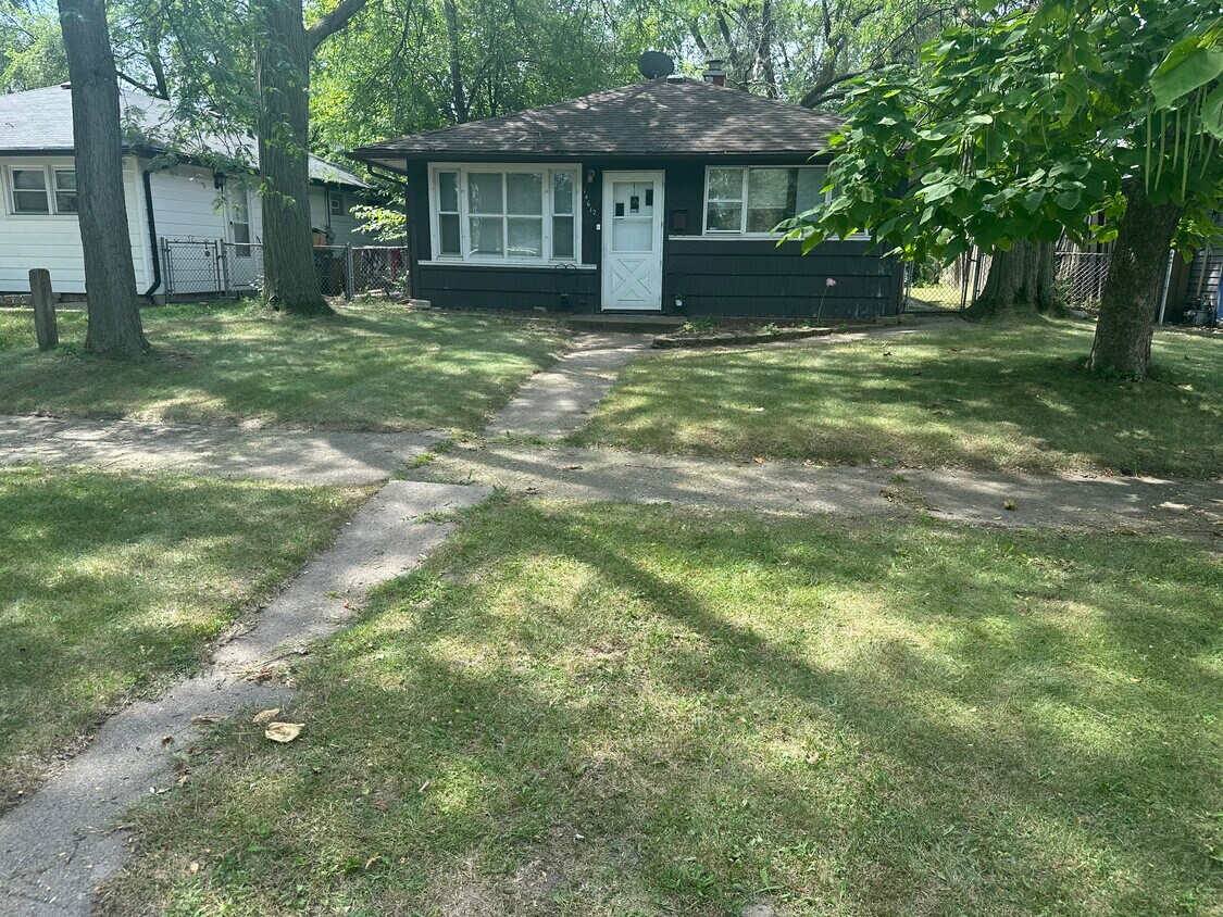 Primary Photo - 14612 Shepard Dr