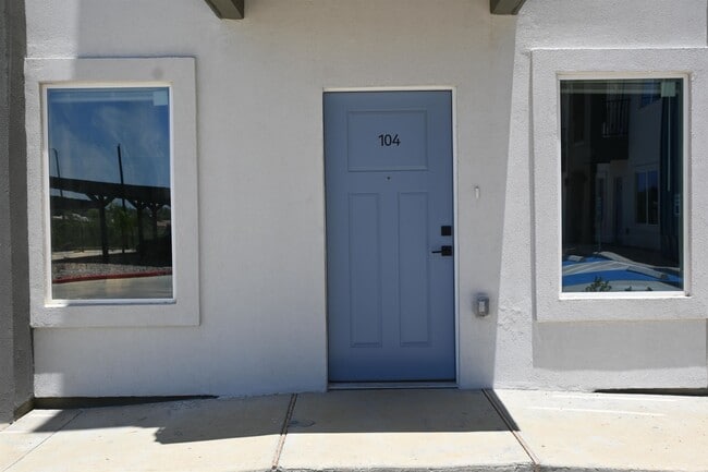 Building Photo - 311 Dorel Dr