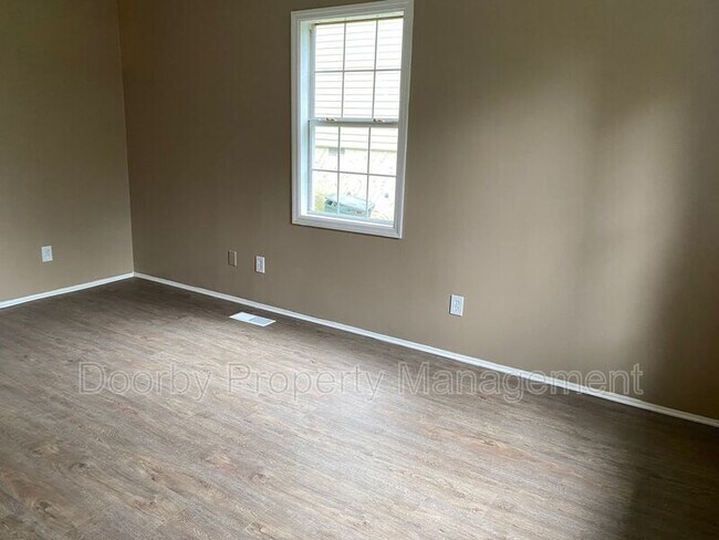 Foto del edificio - 3916 Blanchard St