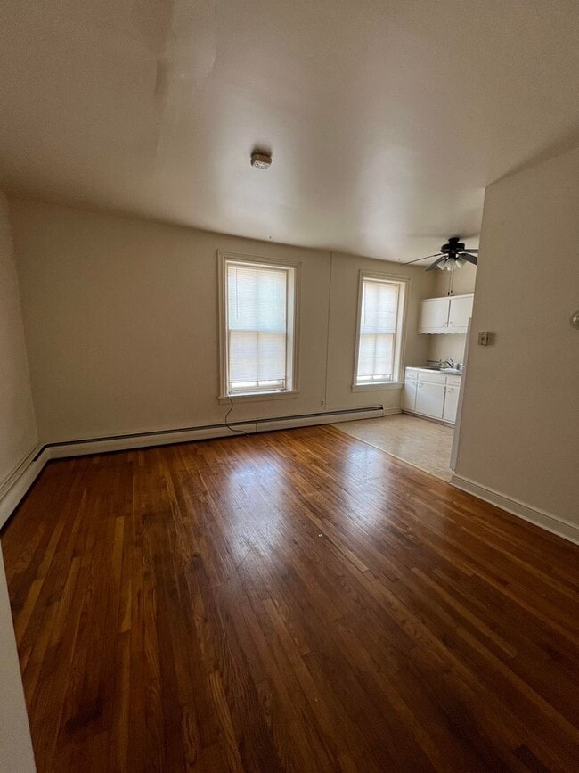 Foto del edificio - 159-163 N Hanover St