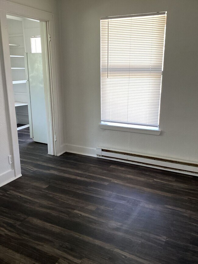 Foto del edificio - Newly Renovated 3 Bed Home! Located in Portales !