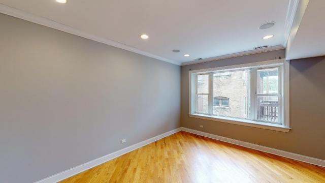 Building Photo - 2 bedroom in CHICAGO IL 60645