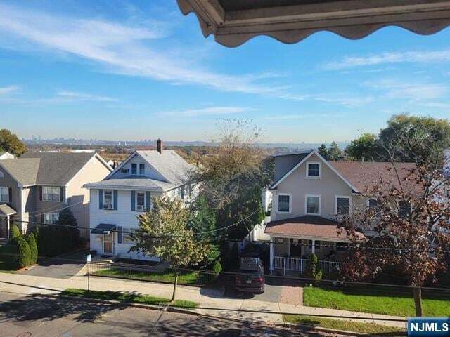 Foto del edificio - 167 Columbia St