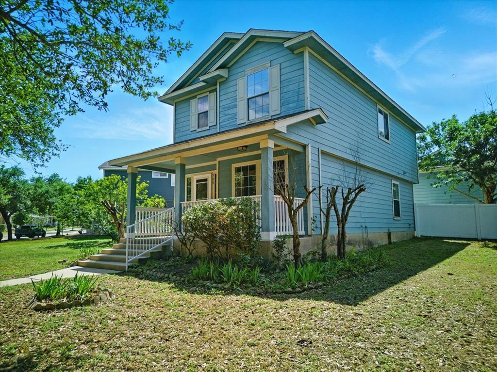 Foto principal - 508 Crater Lake Dr