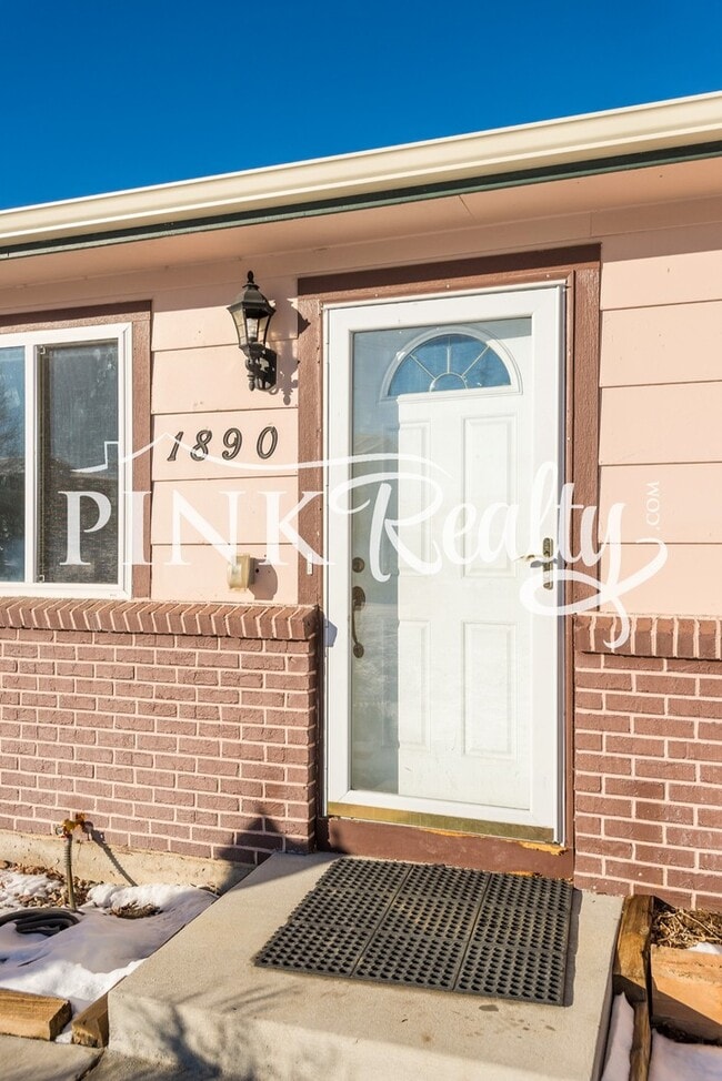 Photo - 1890 Chamberlin S House