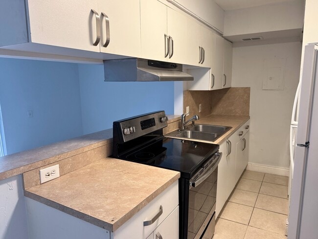 Photo - 4529 Treehouse Ln