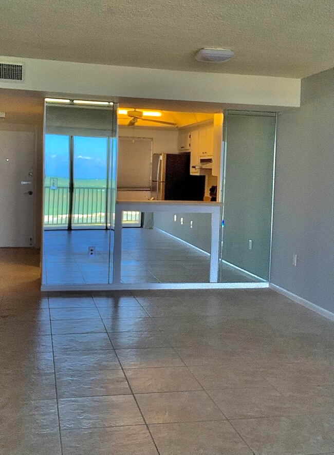 Foto del edificio - 3200 N Hwy A1A