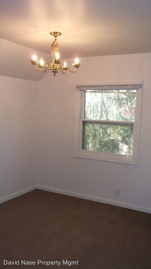 Foto del edificio - 7934 SW Barbur Blvd