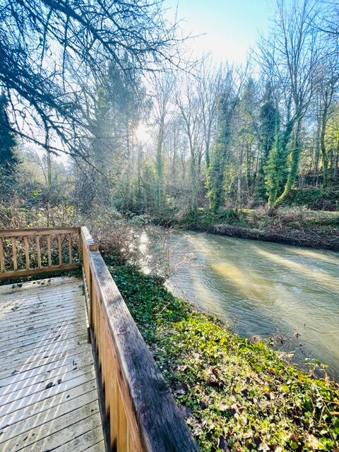 Foto del edificio - 355 Front St S