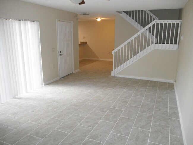 Building Photo - 3414 34th Way