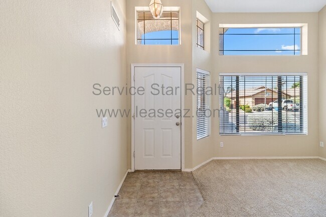 Building Photo - 4425 E Tether Trail