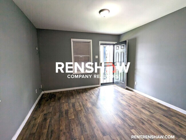 Foto del edificio - Beautifully Renovated Duplex - Available N...