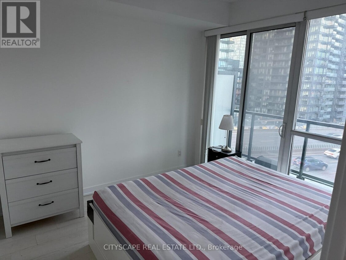 Primary Photo - 20 Bruyeres Mews