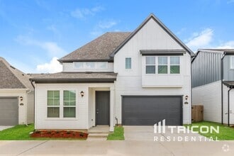 Building Photo - 22814 Terrazzo Dr