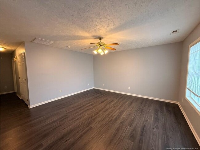 Building Photo - 231 Bahia Ln