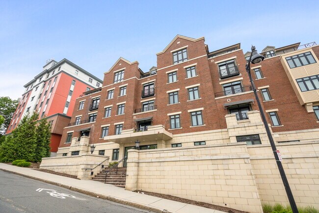 Foto del edificio - 1500 Commonwealth Ave