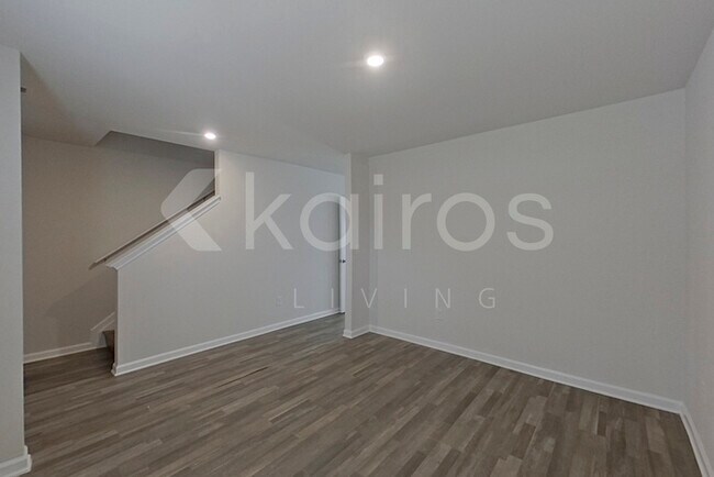 Foto del edificio - 208 Bennett Dairy Rd