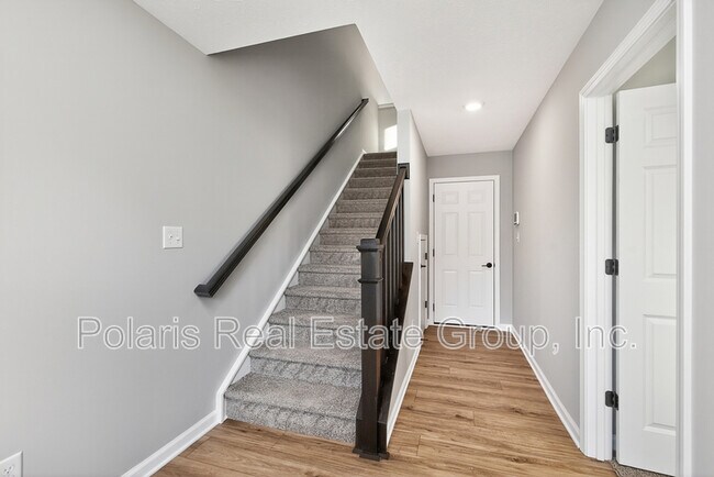 Foto del edificio - 4390 Douro Trl