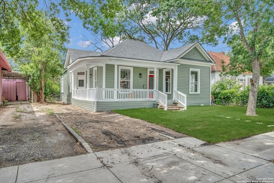 Foto principal - 822 Lamar St