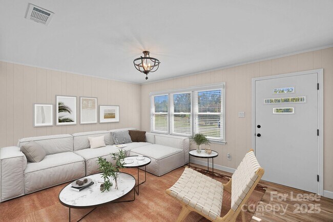 Foto del edificio - 540 Hoover Rd