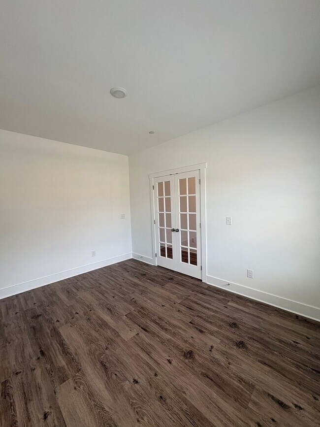 Building Photo - 3 Bed/2.5 Bath New Construction | Covered Deck + Open Living | Columbia, TN
