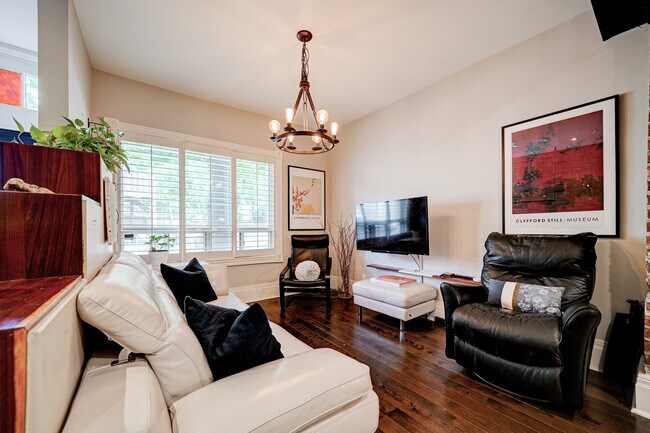 Photo du bâtiment - 22 Cummings St