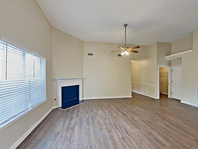 Building Photo - 416 Browning Field Way