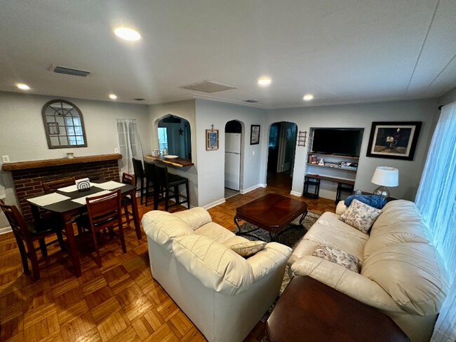 Foto del edificio - 2643 46th St S