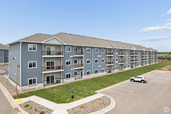 Building Photo - Creekside Heights Apartments, LLC