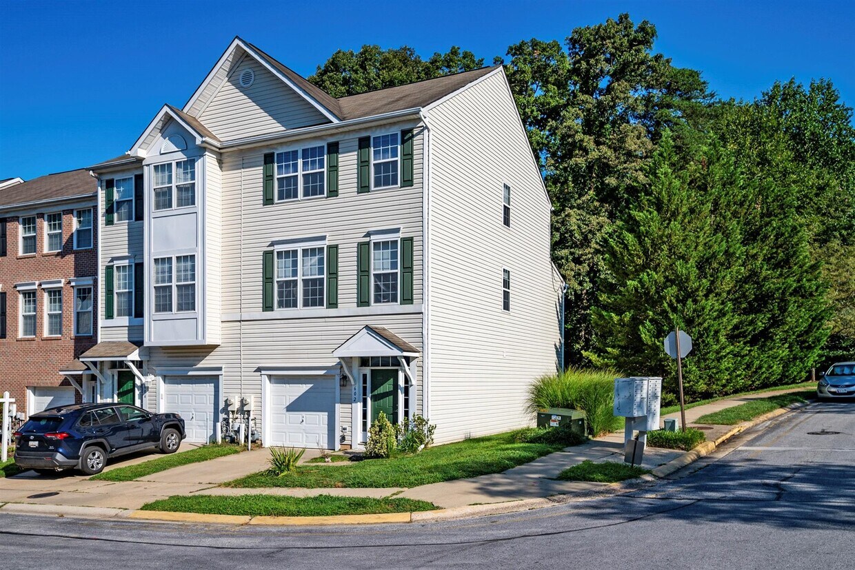Front of house; backs to woods - 602 Trout Run Ct